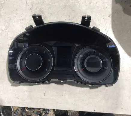 Hyundai i40 Speedometer (instrument cluster) 940033Z290