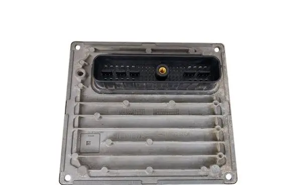 Ford Fiesta Engine control unit/module 6S6112A650SB S118763025B