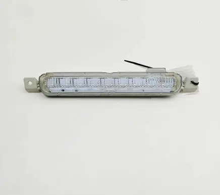 Mitsubishi L200 Third/center stoplight 8334A159