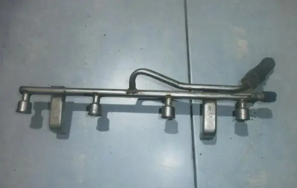 Opel Astra F Fuel main line pipe