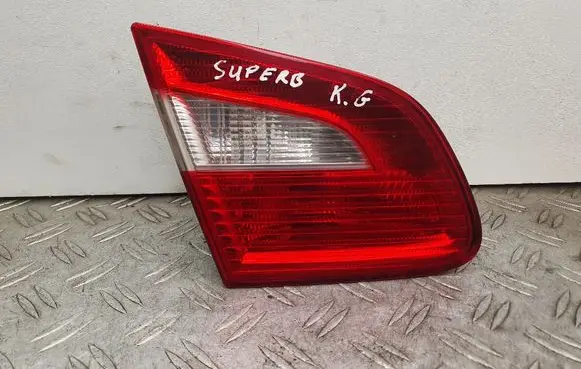 Skoda Superb B6 (3T) Tailgate rear/tail lights 3T5945093
