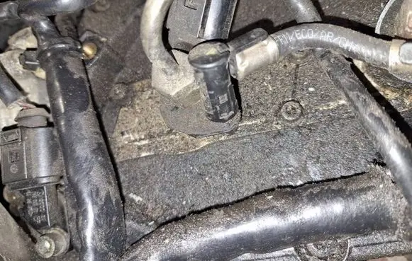 Audi A6 S6 C6 4F Fuel injector