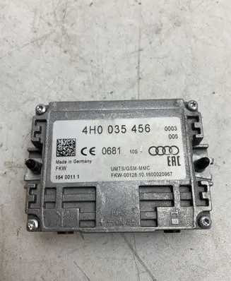 Volkswagen Touran III Aerial antenna amplifier 4H0035456