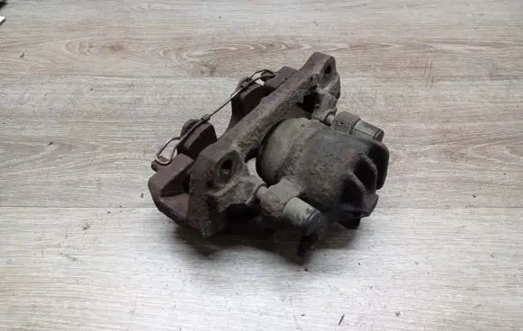 Volvo V70 Front brake caliper