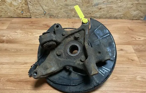 Opel Insignia A Rear wheel hub 12841556
