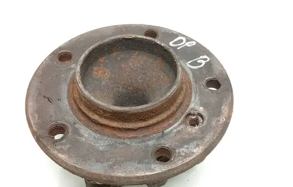 BMW 1 E81 E87 Front wheel hub 6765157