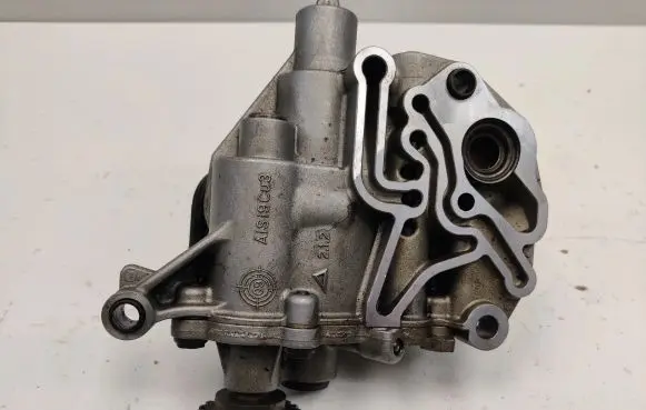 Audi A6 S6 C7 4G Oil pump 06H115105AF AF1001071135