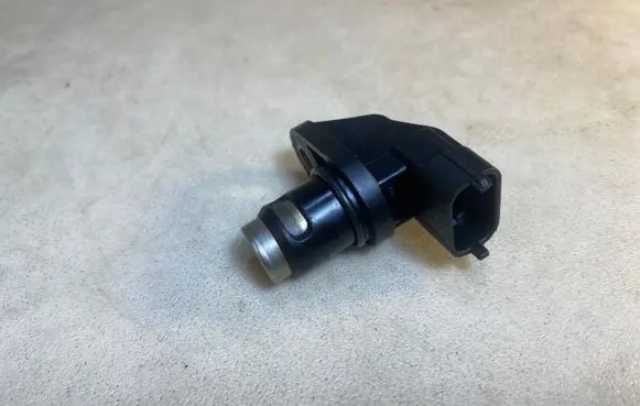 Mercedes-Benz C W203 Camshaft position sensor A0041536928