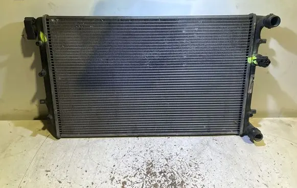 Skoda Fabia Mk2 (5J) Coolant radiator 6Q0121253R