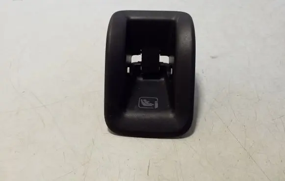 Audi A6 S6 C8 4K ISOFIX cover 4K0887233A
