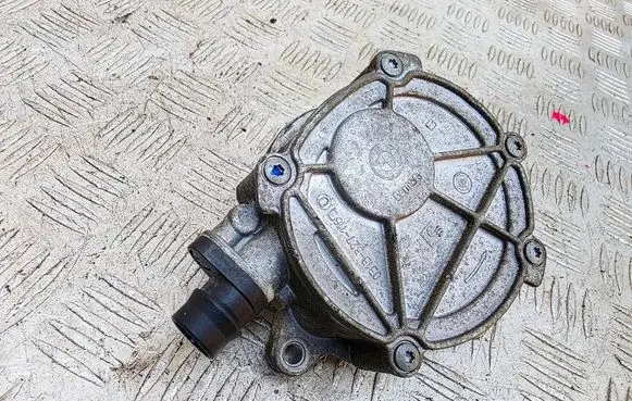 BMW 1 E81 E87 Vacuum pump 7547024 11667547024 0313327116D