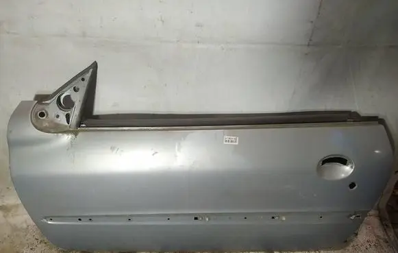 Peugeot 206 Front door melynos