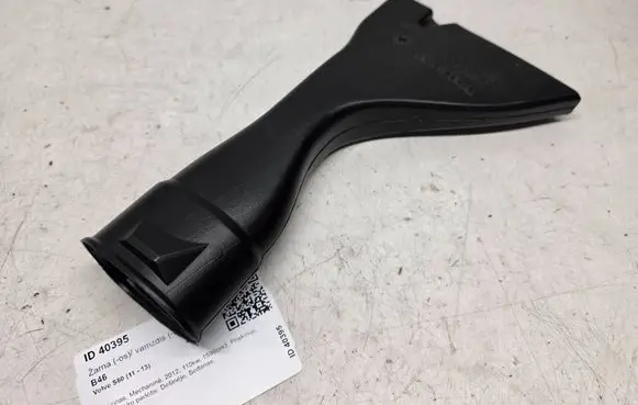 Volvo S60 Air intake hose/pipe 31332207