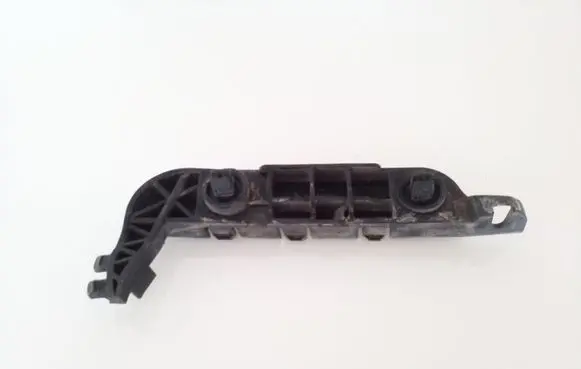 Honda Civic Bumper support mounting bracket corner 