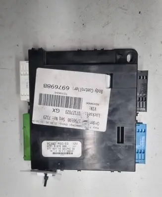 Mini One - Cooper Coupe R56 Central body control module 1796598 6976988 07127020