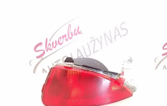 Renault Kadjar Rear fog light 265801896R 03634000