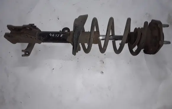 Honda CR-V Front shock absorber/damper 51611T0AA01