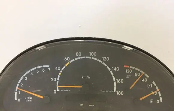 Mercedes-Benz Sprinter W901 W902 W903 W904 Speedometer (instrument cluster) A0004466921