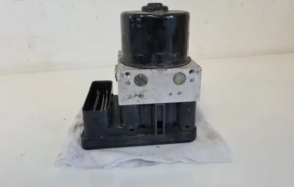 Ford Focus C-MAX ABS Pump 00001395E0 HBU4E27B01