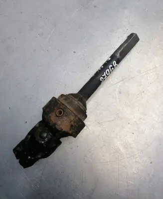 Nissan Almera N16 Steering column universal joint