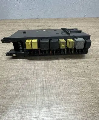 Mercedes-Benz E W211 Comfort/convenience module 2035450701 5DK00797420