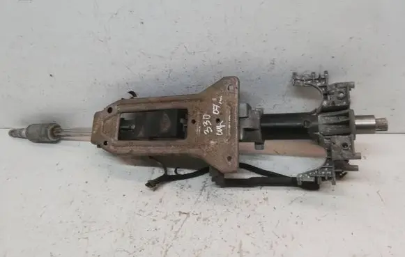 BMW 3 E92 E93 Steering wheel axle 32306780273 881401077515