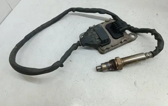 Mercedes-Benz E W213 Lambda probe sensor A0009057208 A2C127771000 0009057208