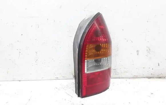 Opel Zafira A Rear/tail lights