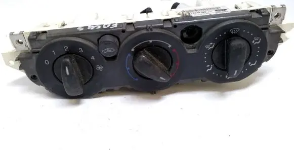 Ford Focus Climate control unit 3M5T18549AD