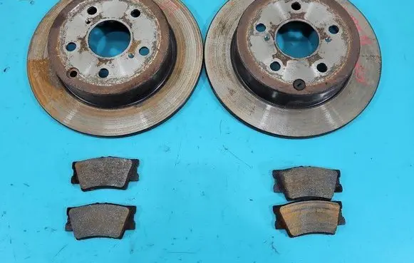 Toyota RAV 4 (XA30) Brake discs and calipers set IMPRK1425218