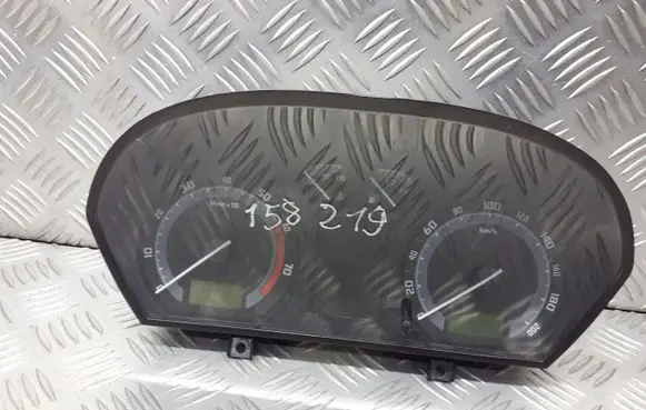 Skoda Fabia Mk1 (6Y) Tachometer 6Y0920881