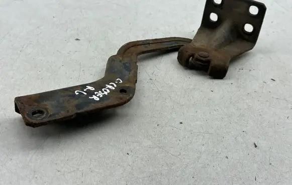 Citroen C-Crosser Tailgate/trunk/boot hinge