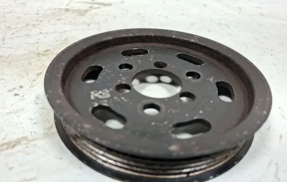 Audi A6 S6 C5 4B Power steering pump pulley 028145255F