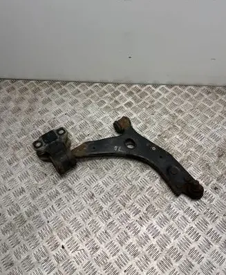 Ford Focus Front lower control arm/wishbone 