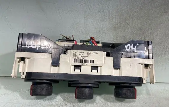 Seat Ibiza III (6L) Climate control unit 6L0820045