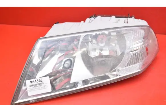 Skoda Octavia Mk2 (1Z) Headlight/headlamp