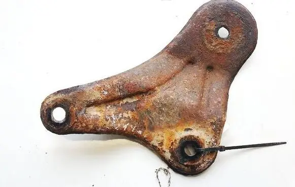 KIA Sportage Engine mount bracket 