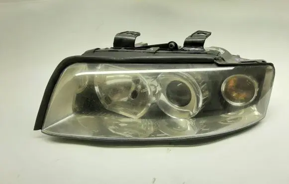 Audi A4 S4 B6 8E 8H Headlight/headlamp LEWY