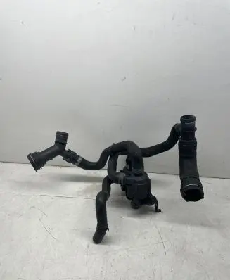 Audi A5 Engine coolant pipe/hose 8W0122073F