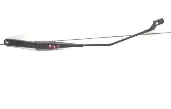 Ford Fiesta Front wiper blade arm 8A6117526CF