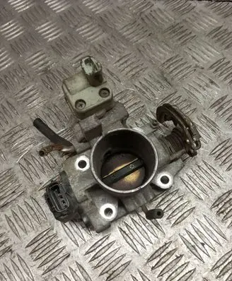 Toyota Corolla E110 Throttle valve 8945222090