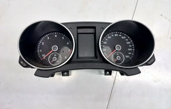Volkswagen Golf VI Speedometer (instrument cluster) 5K6920973C