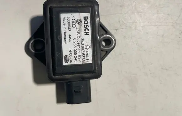 Audi A4 S4 B7 8E 8H ESP acceleration yaw rate sensor 8E0907637A