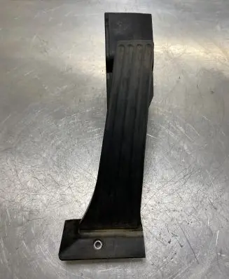 BMW 5 E60 E61 Accelerator throttle pedal 6786285