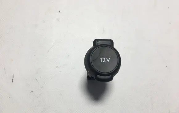 Citroen C4 II Picasso 12 V Socket (front) 9806066880