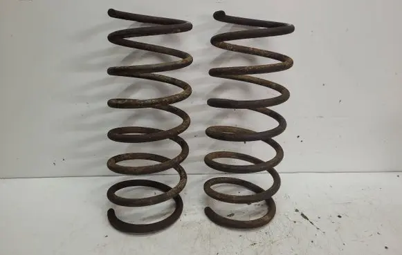 BMW 5 E34 Front coil spring