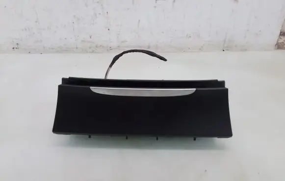 Ashtray (front)