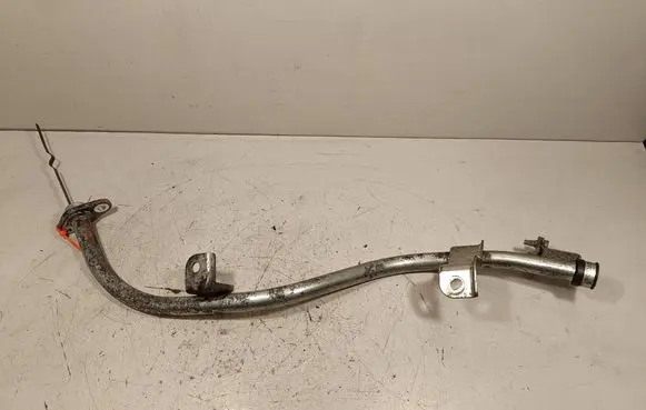 Nissan Navara D40 Oil level dip stick 