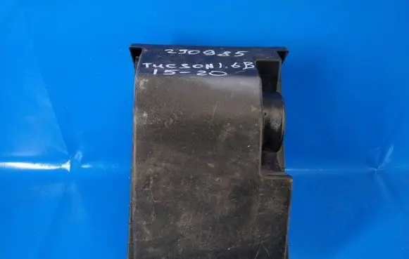 Hyundai Tucson TL Air filter box 28110D3400