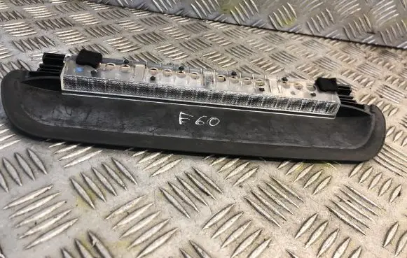BMW 5 E60 E61 Third/center stoplight